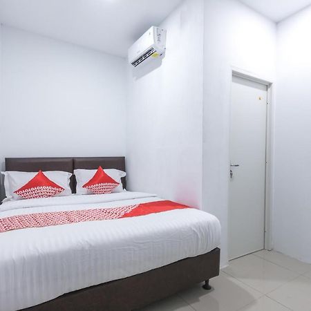 Oyo 907 Wisma Cakung Jakarta Extérieur photo