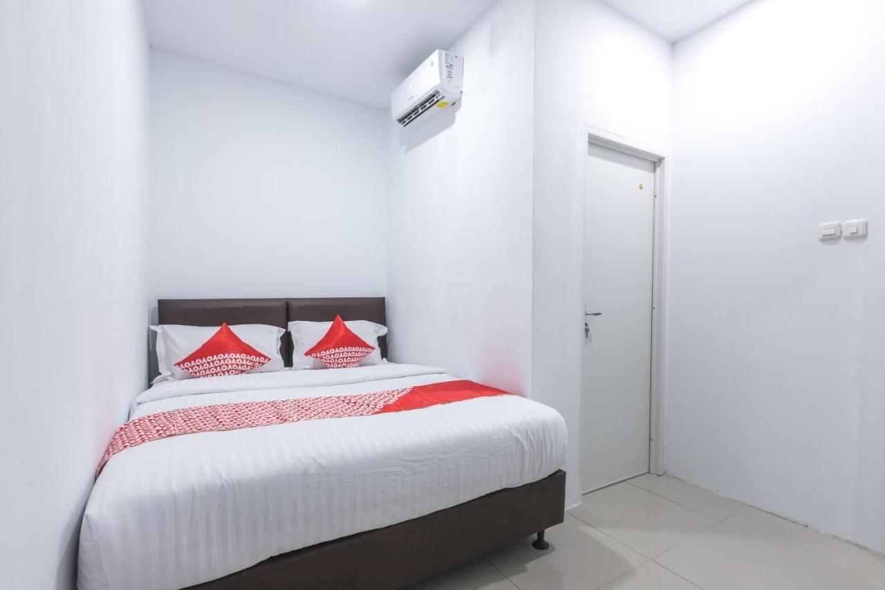 Oyo 907 Wisma Cakung Jakarta Extérieur photo